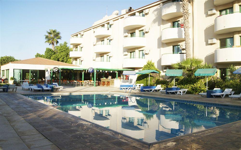 Mandalena Hotel Apartments プロタラス エクステリア 写真
